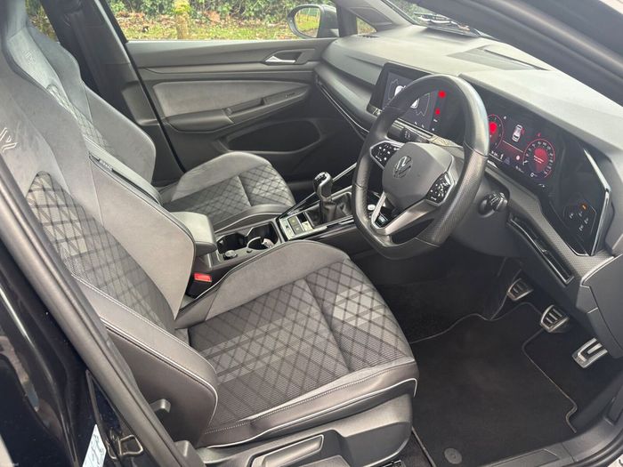 Volkswagen Golf 2023