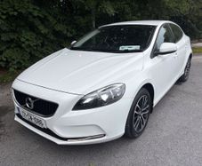 Volvo V40 2017