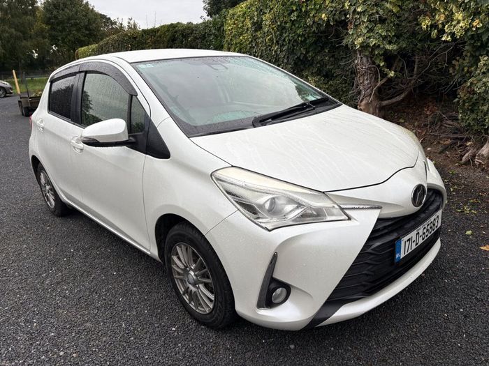 Toyota Vitz 2017