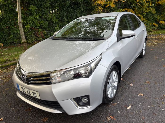 Toyota Corolla 2015