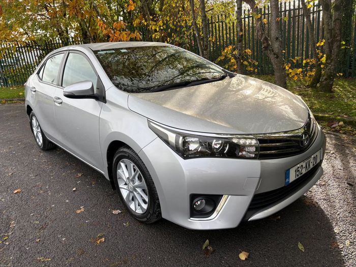 Toyota Corolla 2015