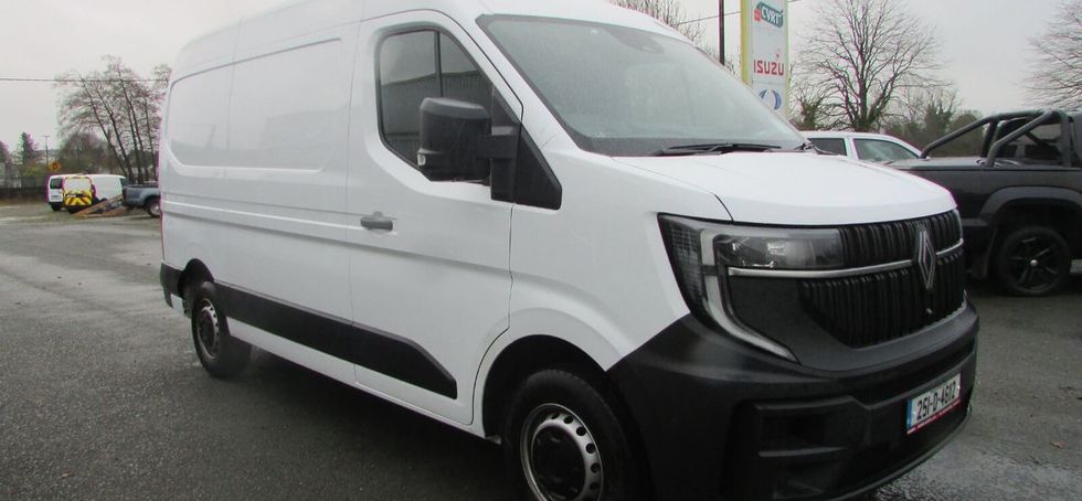 Renault Master 2025