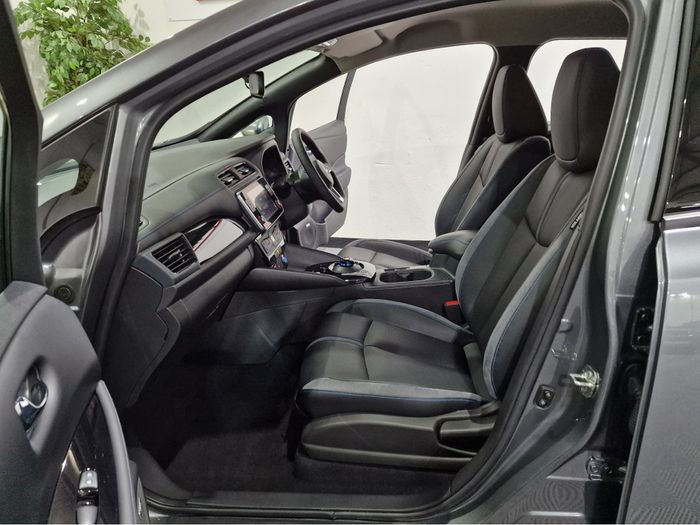 Nissan Leaf 2024