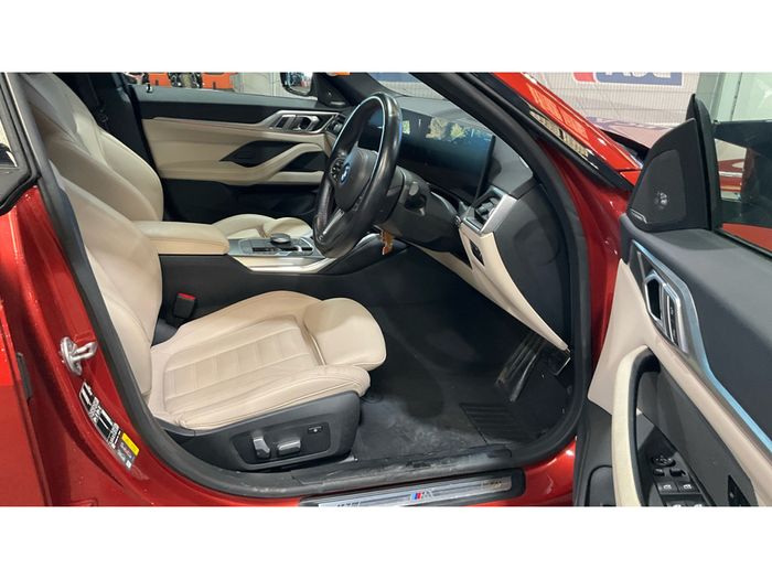 BMW i4 2023
