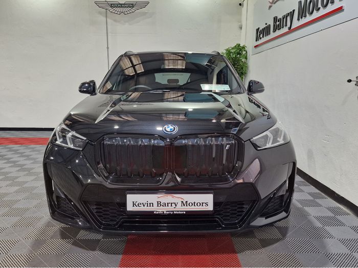 BMW iX1 2023