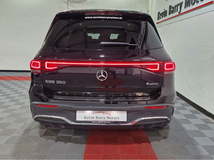 Mercedes-Benz EQB 2024