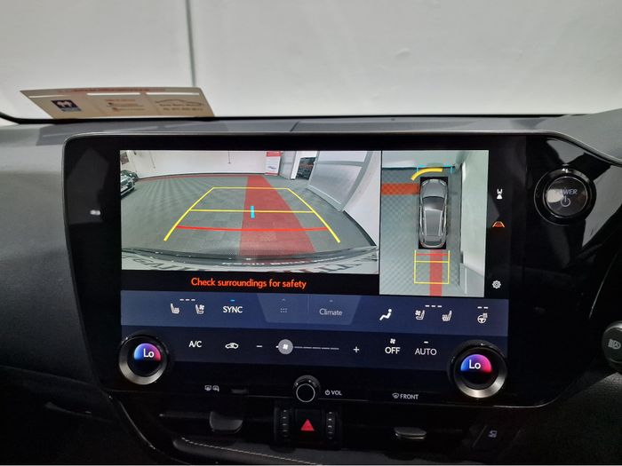 Lexus NX 450H+ 2024