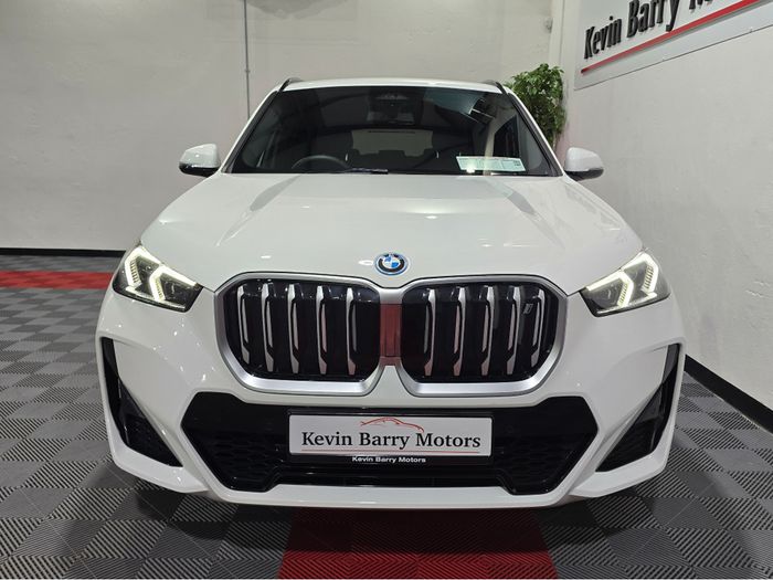 BMW iX1 2023