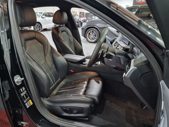 BMW 5 Series 2019