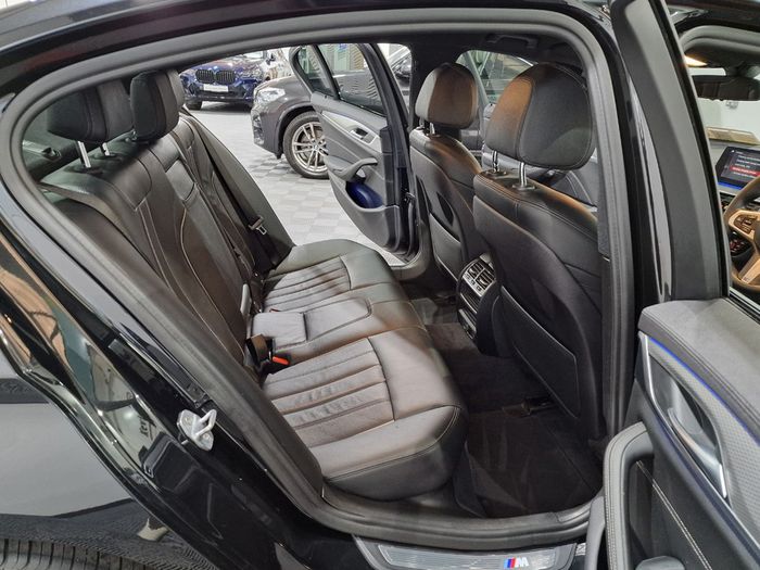 BMW 5 Series 2019
