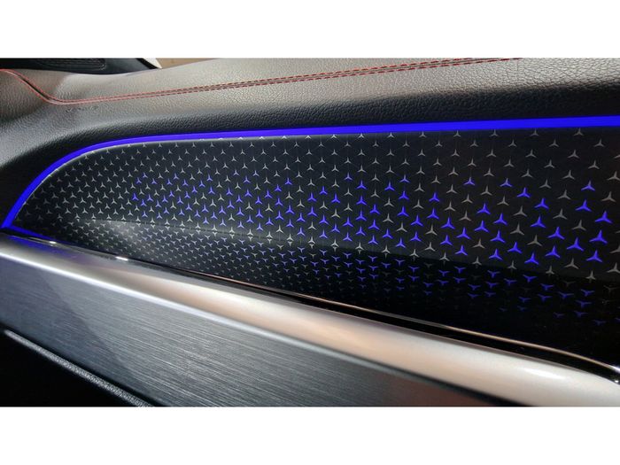 Mercedes-Benz EQB 2024