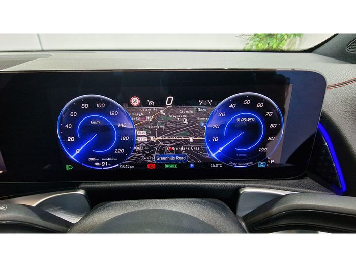 Mercedes-Benz EQB 2024