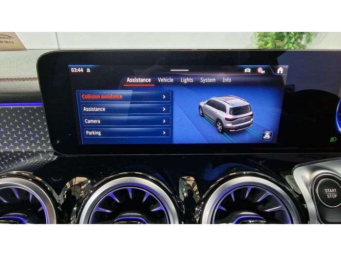 Mercedes-Benz EQB 2024