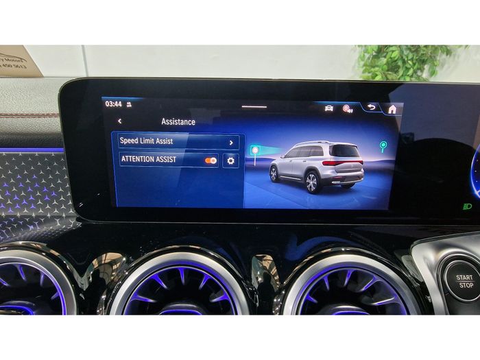 Mercedes-Benz EQB 2024