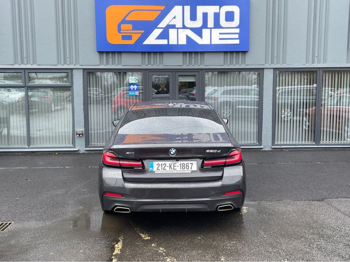 BMW 5 Series 2021