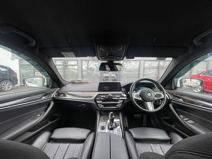 BMW 5 Series 2019