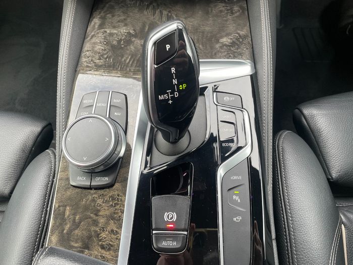 BMW 5 Series 2019