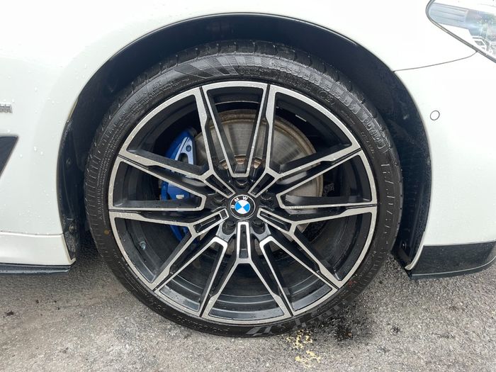 BMW 5 Series 2019