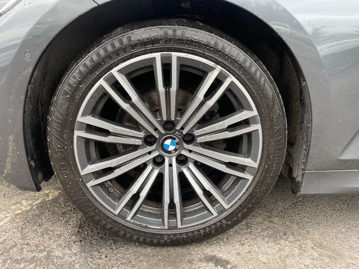 BMW 3 Series 2020