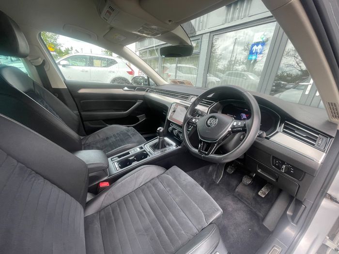 Volkswagen Passat 2019