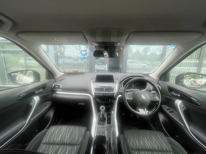 Mitsubishi ECLIPSE CROSS 2018