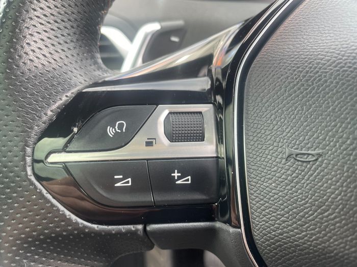 Peugeot 3008 2020
