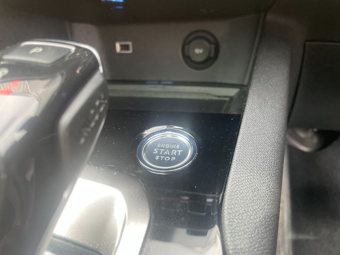 Peugeot 3008 2020