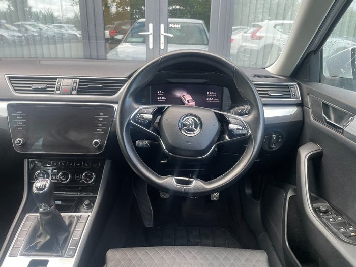 Skoda Superb 2023