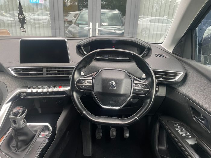 Peugeot 5008 2018