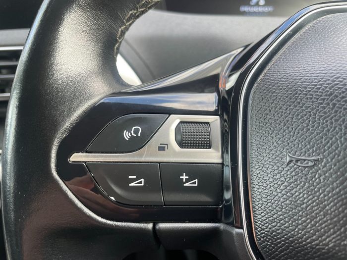 Peugeot 5008 2018