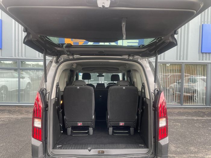 Peugeot Rifter 2021