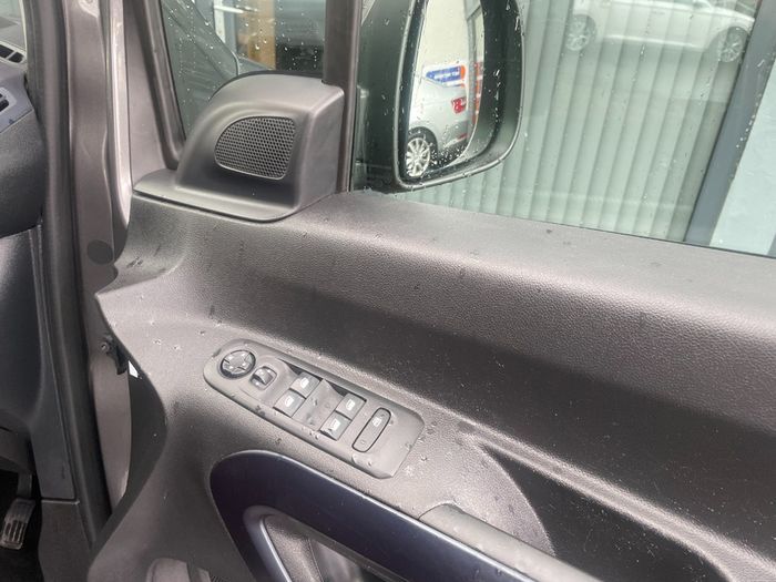 Peugeot Rifter 2021
