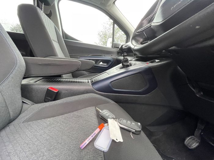 Peugeot Rifter 2021