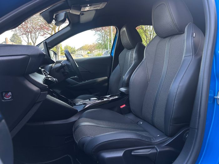 Peugeot 208 2022