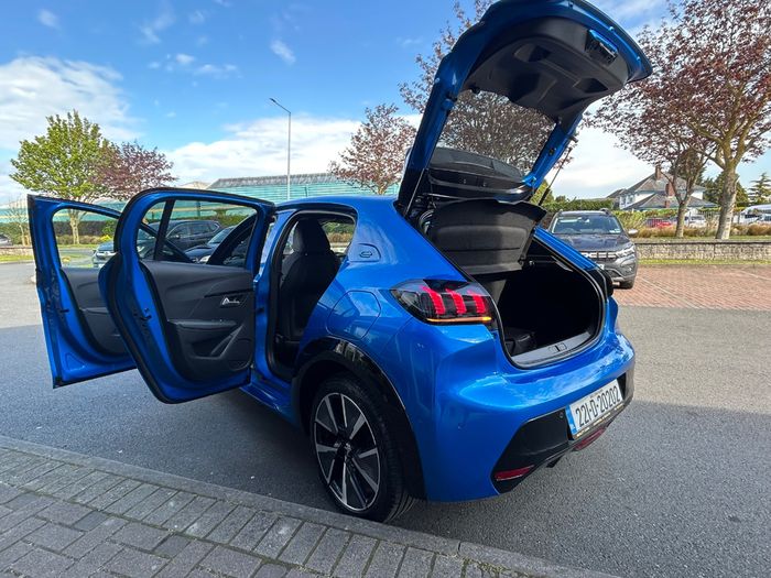 Peugeot 208 2022