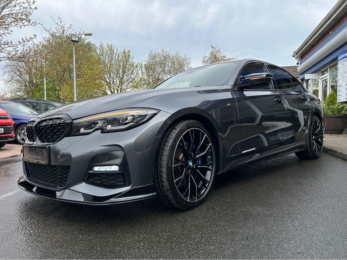 BMW 3 Series 2021
