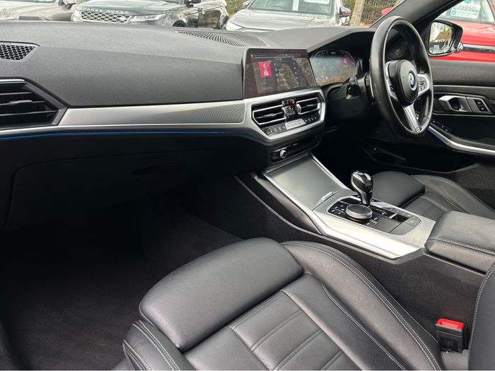 BMW 3 Series 2021
