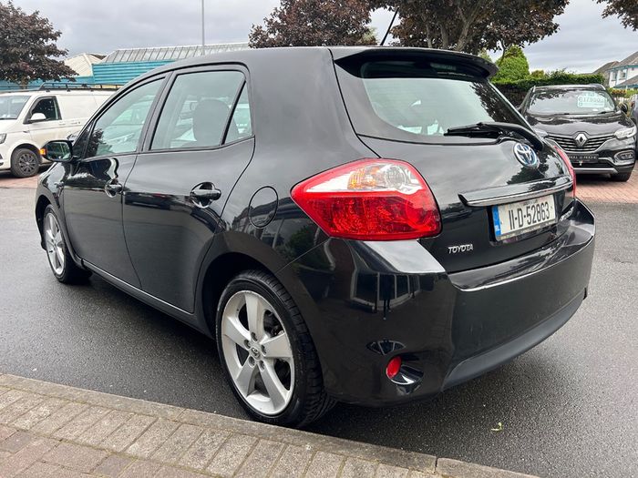 Toyota Auris 2011