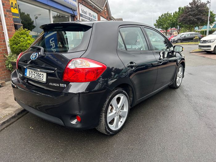 Toyota Auris 2011
