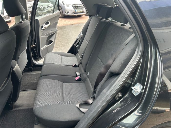 Toyota Auris 2011