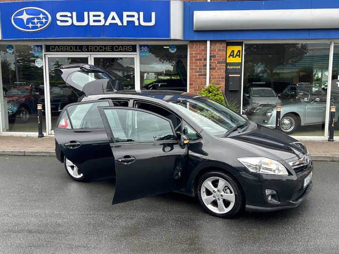 Toyota Auris 2011