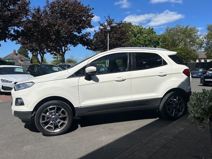 Ford EcoSport 2015
