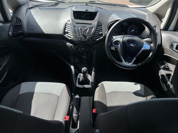 Ford EcoSport 2015