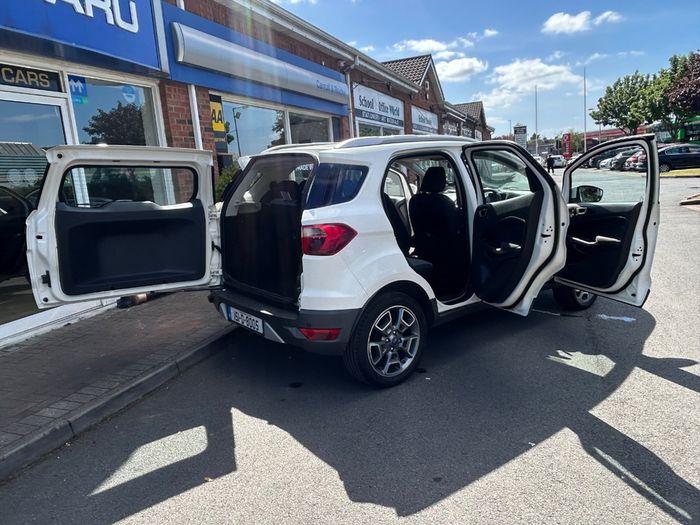 Ford EcoSport 2015