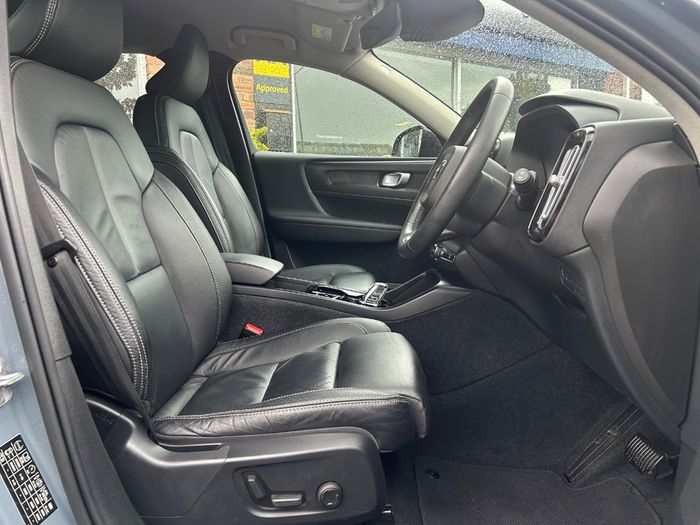 Volvo XC40 2023