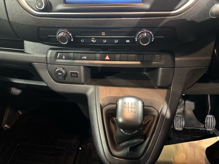 Toyota Proace 2023