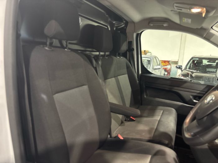 Toyota Proace 2023
