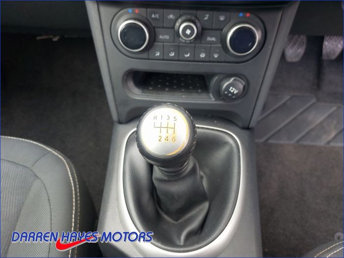 Nissan QASHQAI 2012