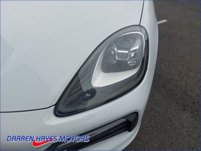 Porsche Cayenne 2021