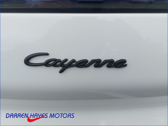 Porsche Cayenne 2021